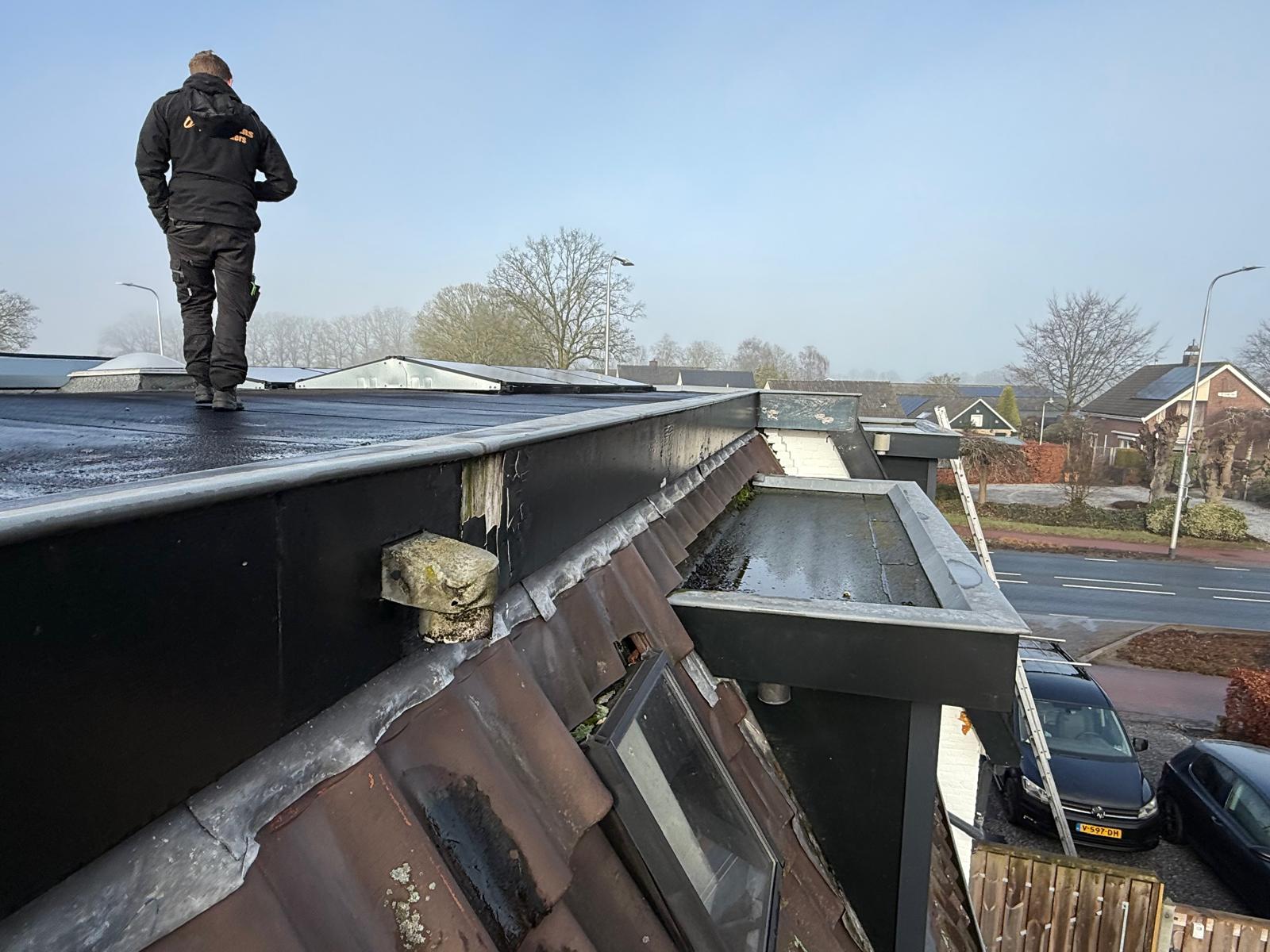Tijd tussen oorzaak en gevolg bij daklekkage: waarom onderbouwing belangrijk is