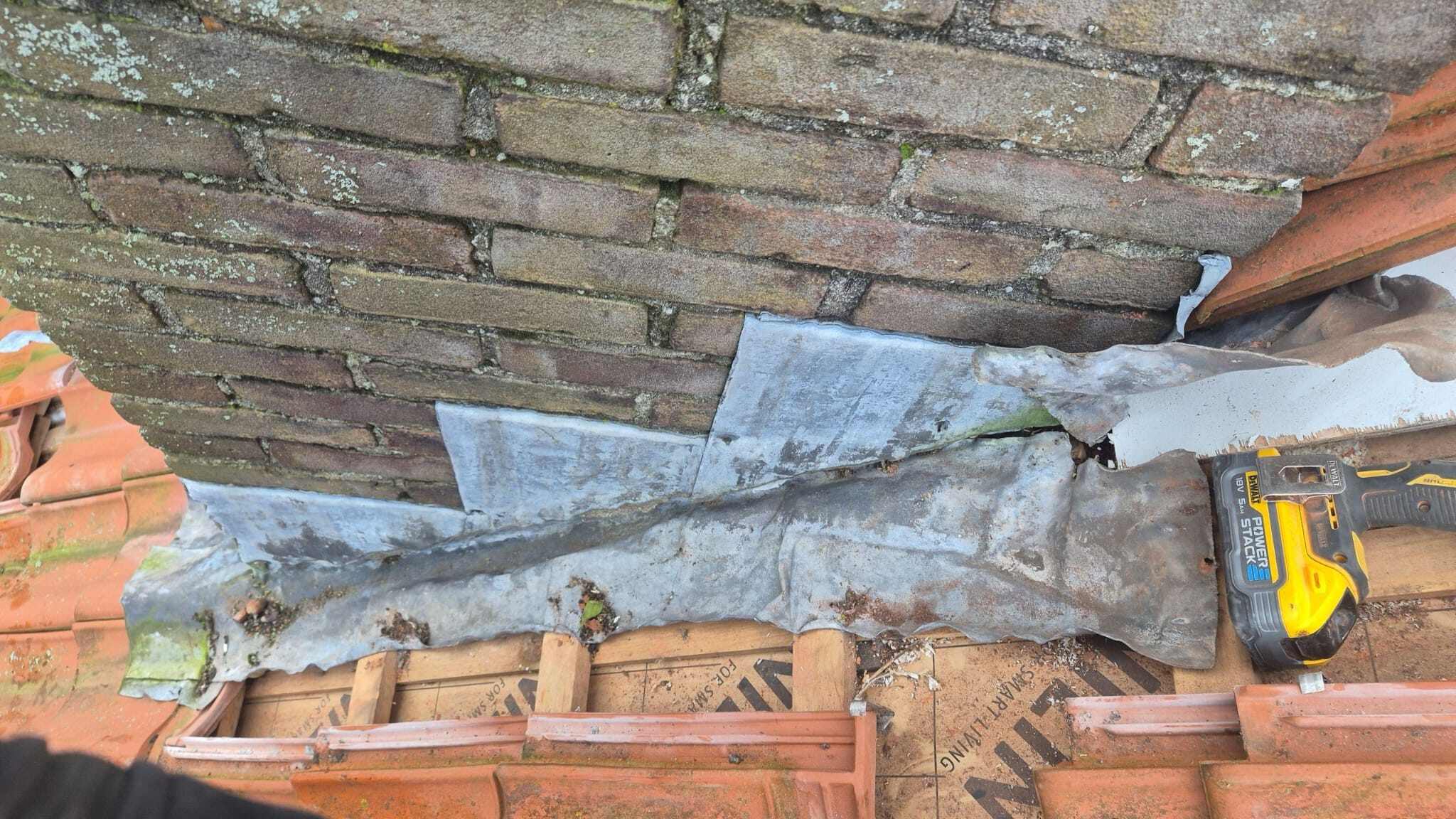 Vervangen of repareren schoorsteen lood